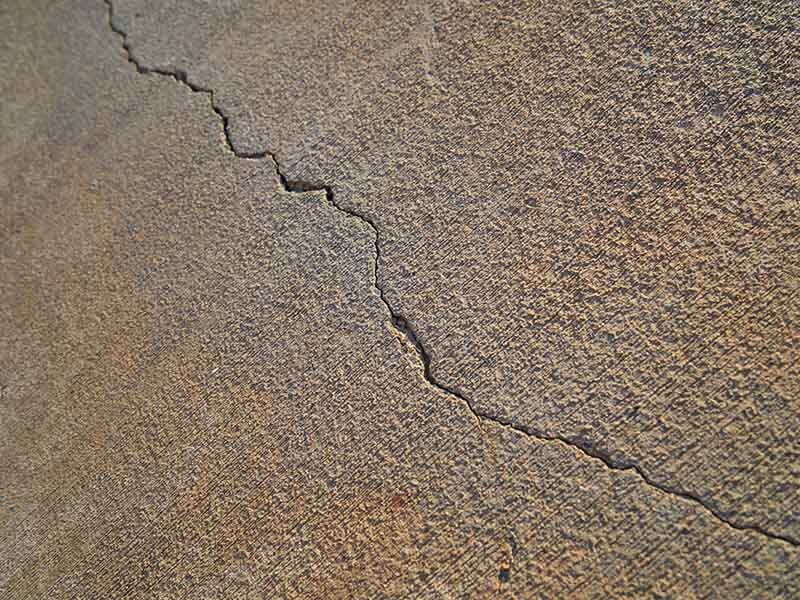 Crack in basement floor